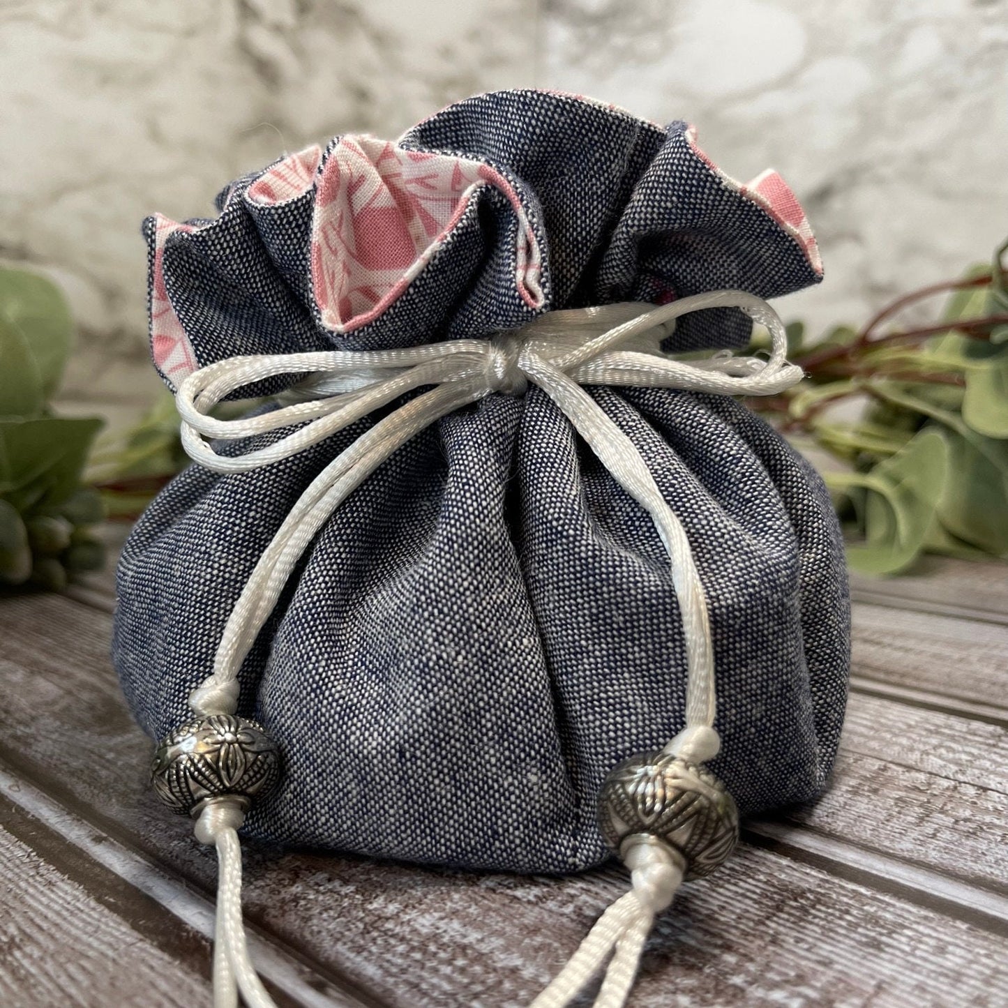 Sewing Sectioned Accessory Bag Pouch