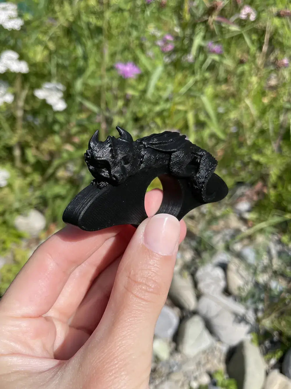 Fantasy Dragon Thumb Page Holder