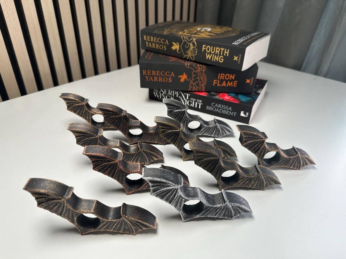 Dragon Thumb Page Holder